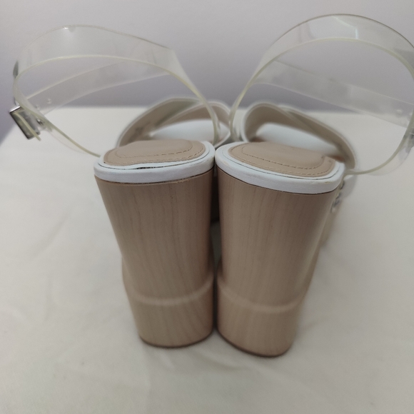 Gianni Bini white wedges Size 9 - Picture 6 of 16